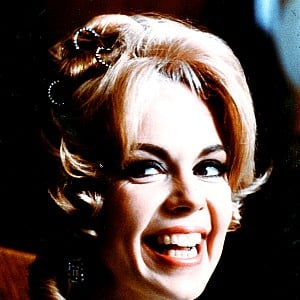 Lara Parker