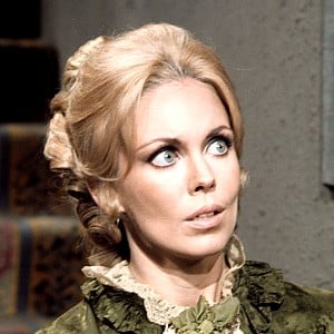 Lara Parker