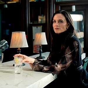 Lara Pulver