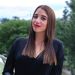 Lara Schobert