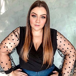 Larah Manoukian