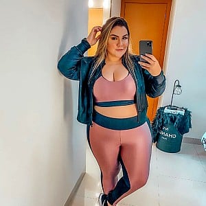 Larah Manoukian