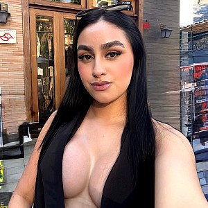 Larissa Kobayashi
