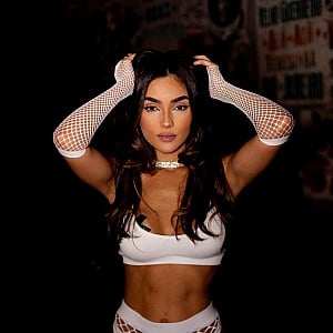 Larissa Ribas