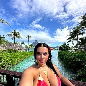Laura B