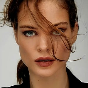 Laura Cameron