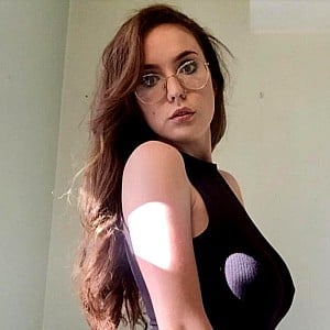 Laura Earnesty