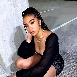 Laura Ehieze