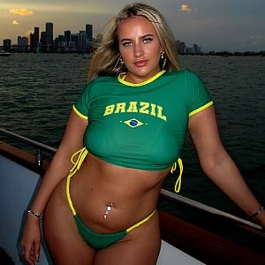 Laura Gold