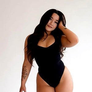 Laura Grace (Instagram)