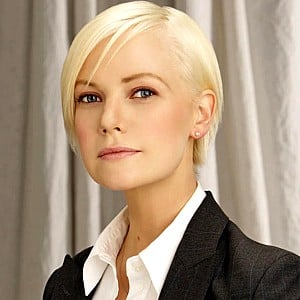 Laura Harris