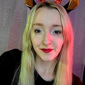 Laura Lemurex
