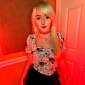 Laura Lemurex