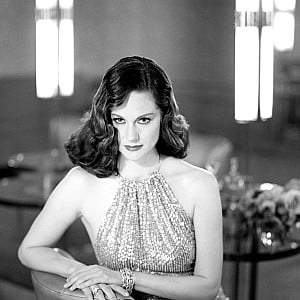 Laura Linney
