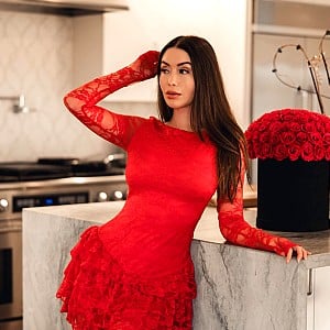 Laura Marie (Onlyfans)