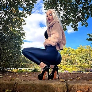 Laura Paradise