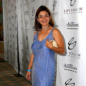 Laura San Giacomo