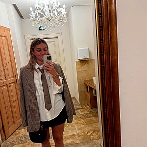 Laura Wienroither