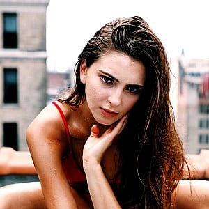 Laura Winges