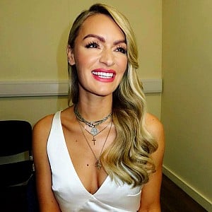 Laura Woods