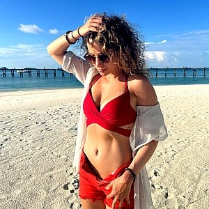 Laure Valee