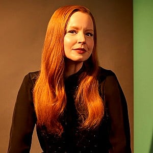 Lauren Ambrose