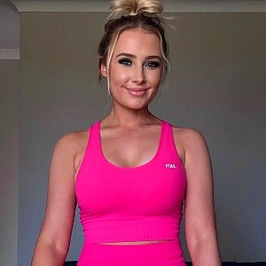 Lauren Curtis