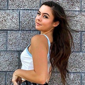 Lauren Gibson