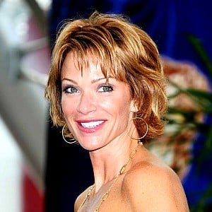 Lauren Holly