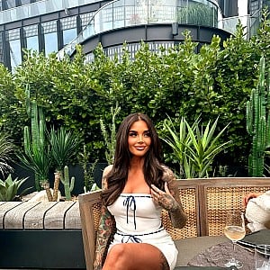 Lauren Houldsworth