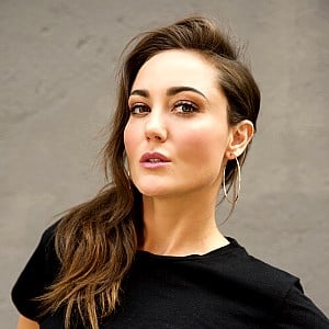 Lauren Mayhew