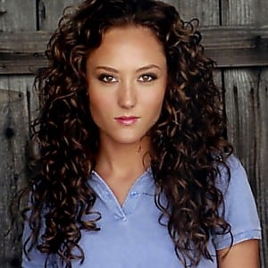 Lauren Mayhew