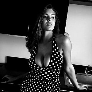 Lauren Searle