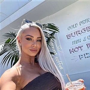 Lauren Simpson