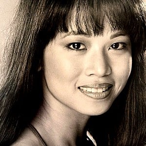 Lauren Tom