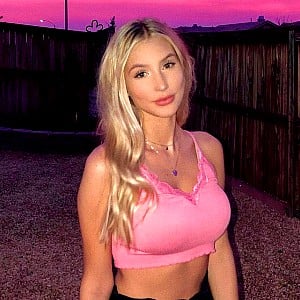 LaviishLily