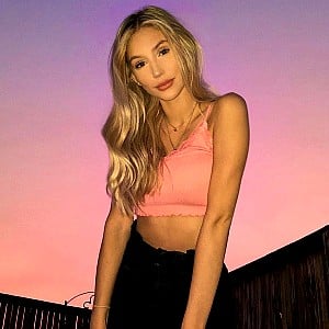 LaviishLily