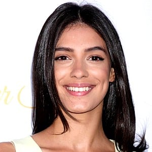 Laysla De Oliveira