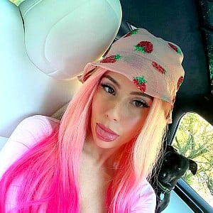 Leah Ashe