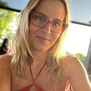 Leah Layz