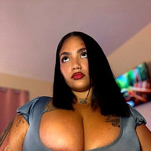 Leandra Glow