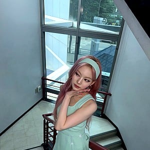 Lee Chae-young (STAYC)