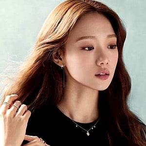 Lee Sung-Kyung