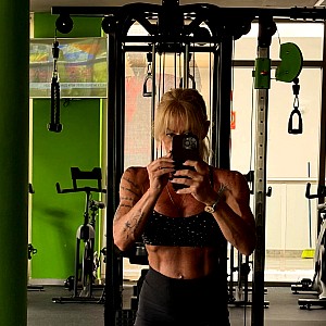 Leighann Fendley-Leonard