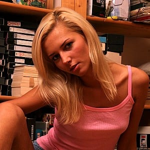 Lena D