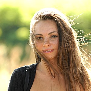 Lena E