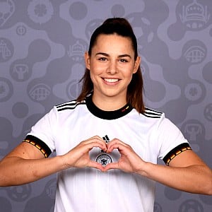 Lena Oberdorf