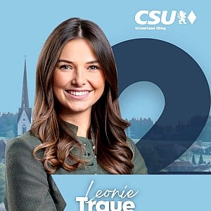 Leonie Traue