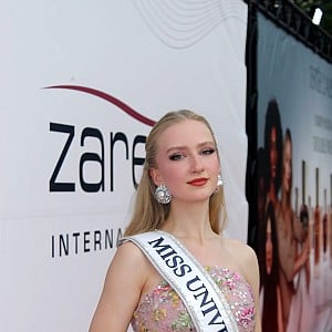 Leonora Lysglimt-Rodland