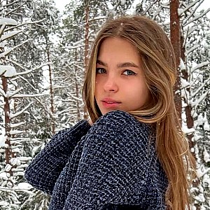 Lera Pant